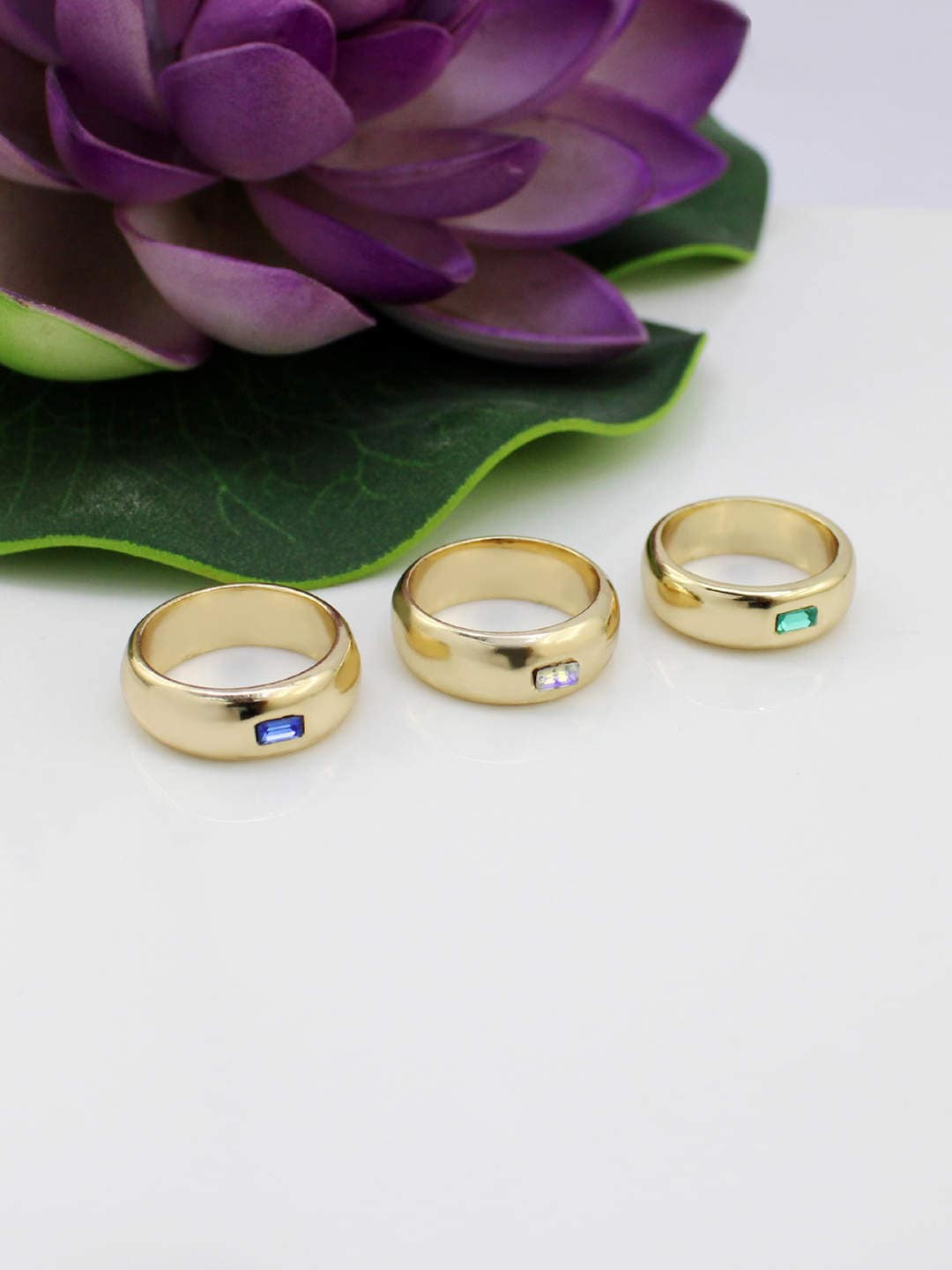 

Runway Ritual Set Of 3 Gold-Plated Assorted Stone-Studded Finger Ring