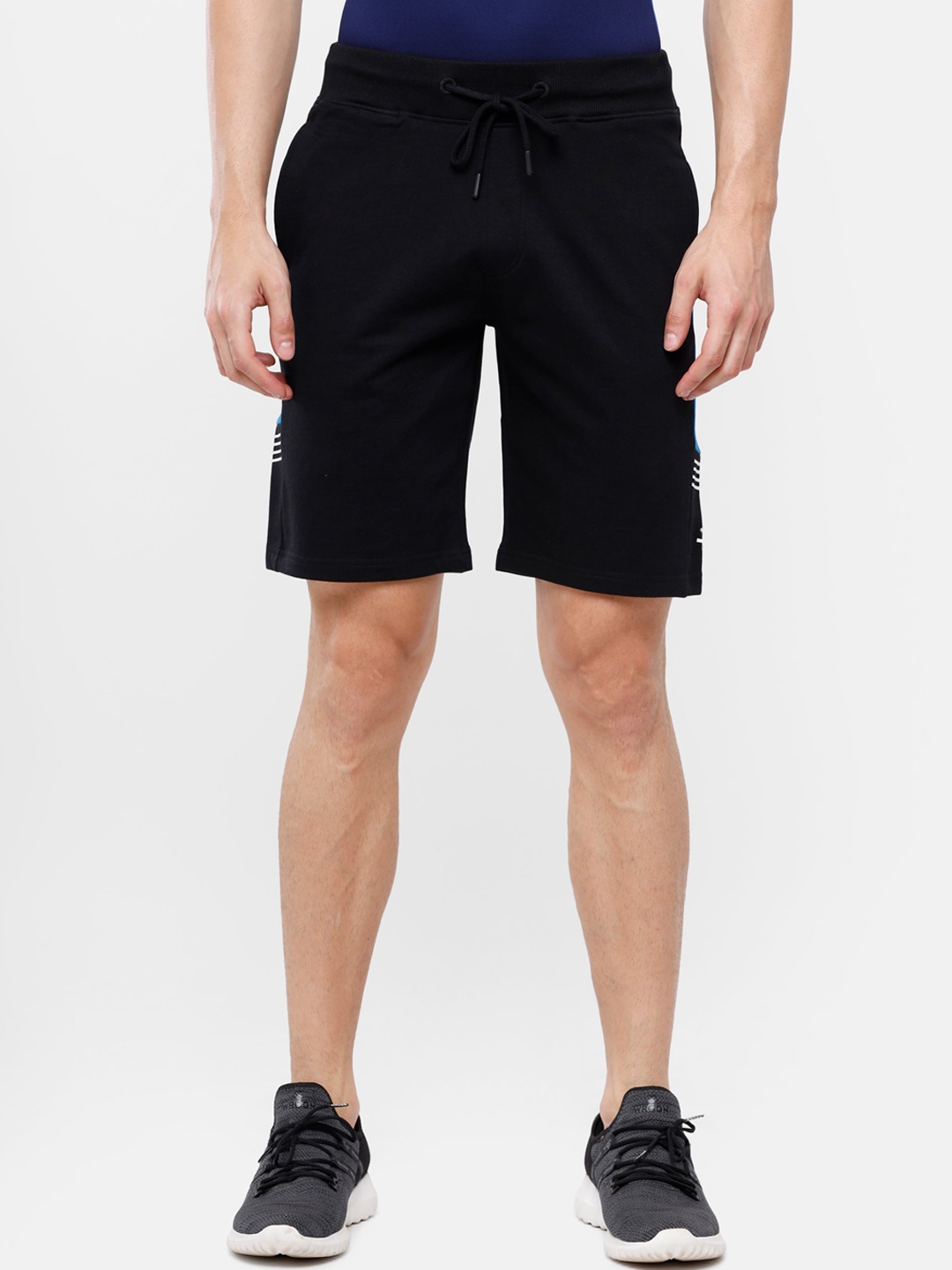 WROGN Men Black Slim Fit Sports Shorts