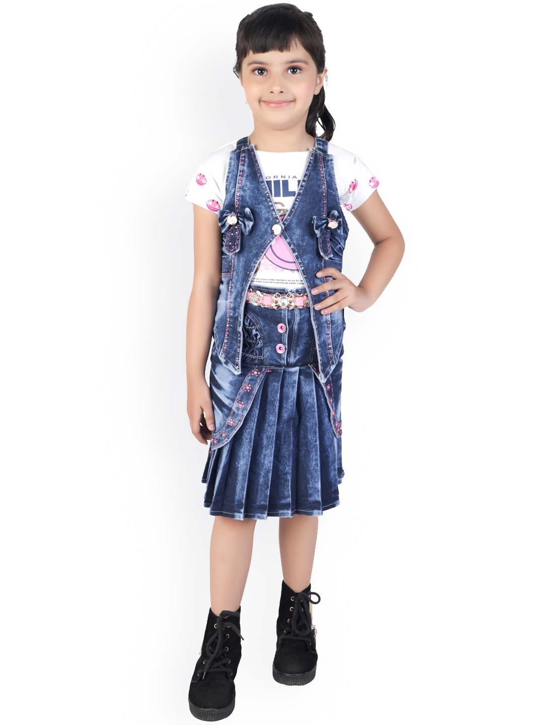 

ahhaaaa Girls White & Blue Printed T-shirt with Skirt & Denim Jacket