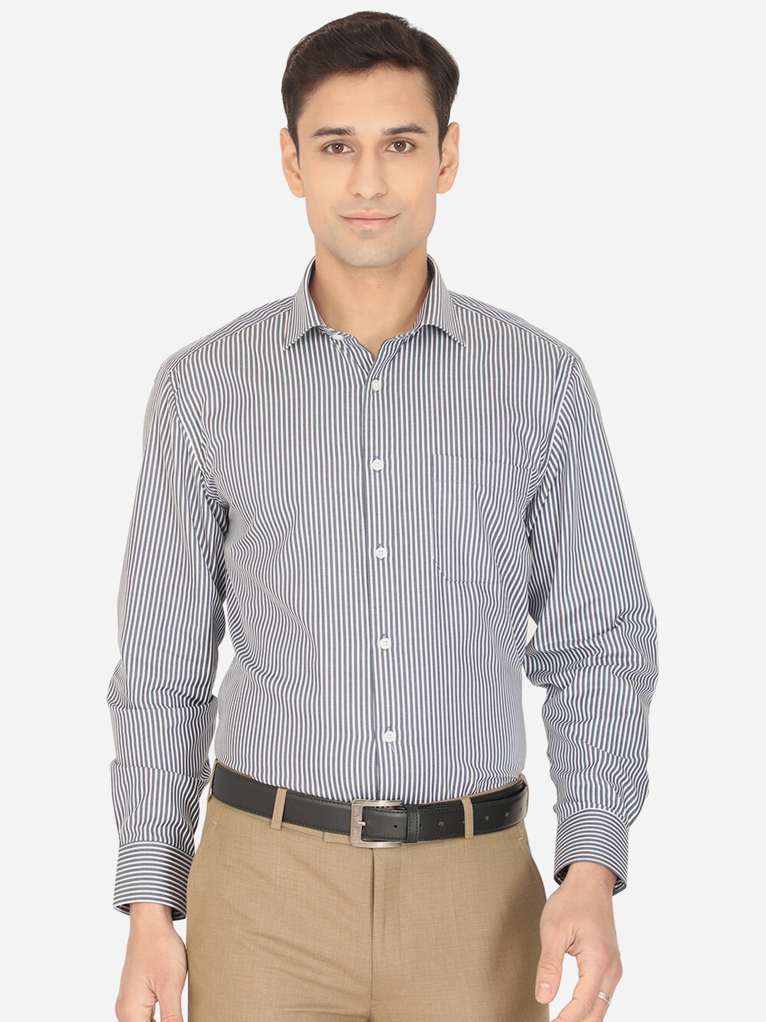 

JADE BLUE Men Blue Regular Fit Striped Cotton Formal Shirt