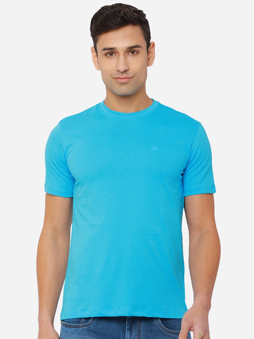 

JADE BLUE Men Blue Slim Fit Cotton T-shirt