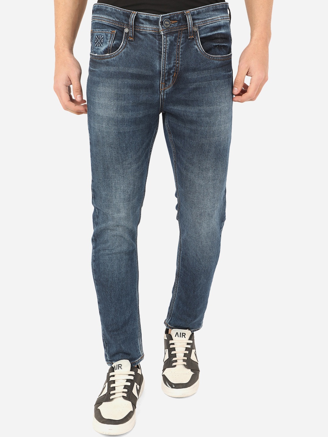 

JADE BLUE Men Blue Slim Fit Heavy Fade Cotton Stretchable Jeans