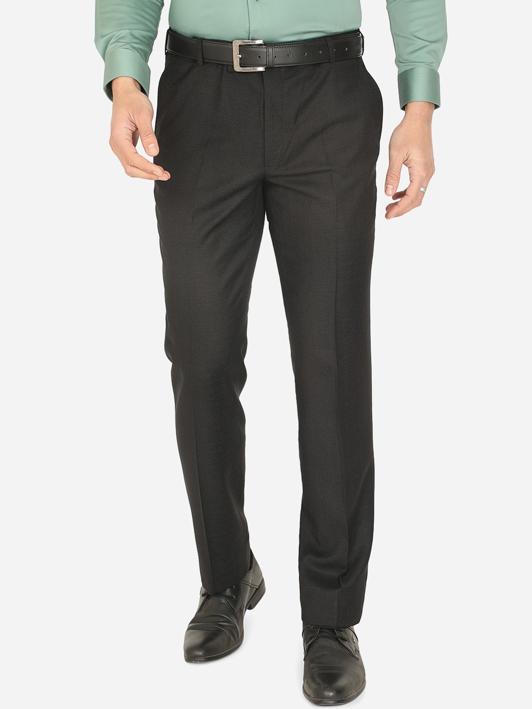 

JADE BLUE Men Black Easy Wash Trousers