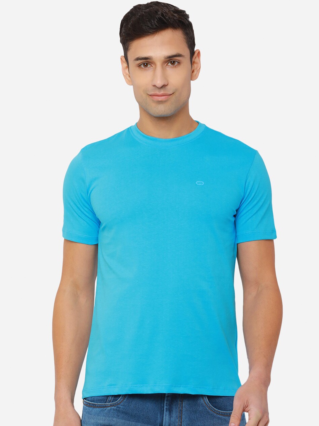 

JADE BLUE Men Blue Slim Fit Cotton T-shirt