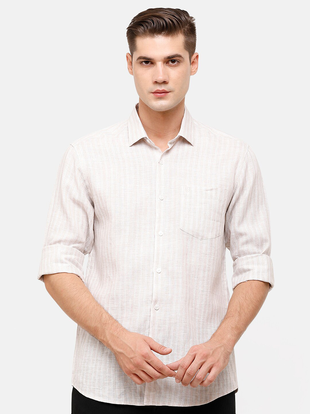 

Linen Club Men White Striped Casual Shirt