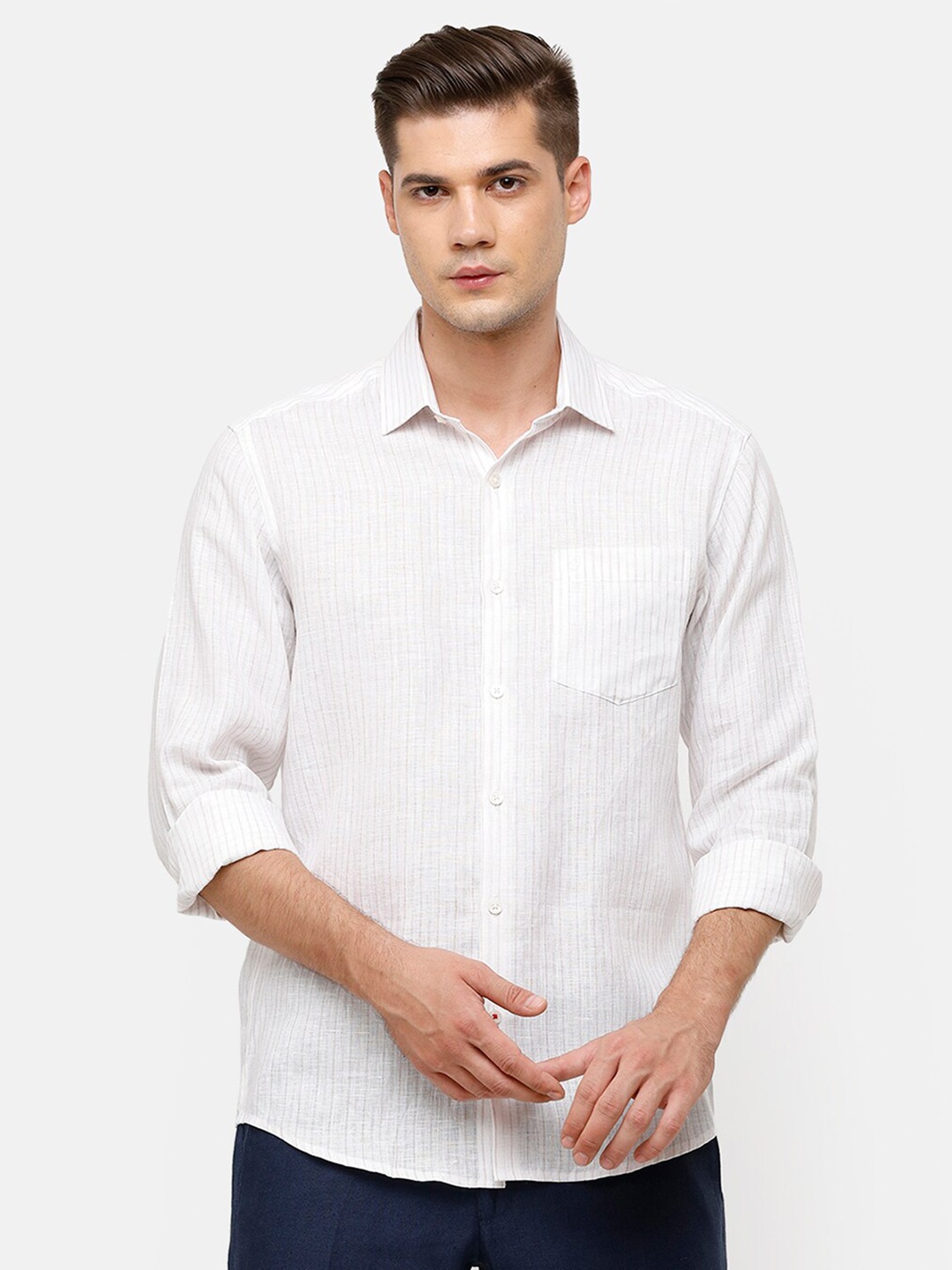 

Linen Club Men White Striped Casual Shirt