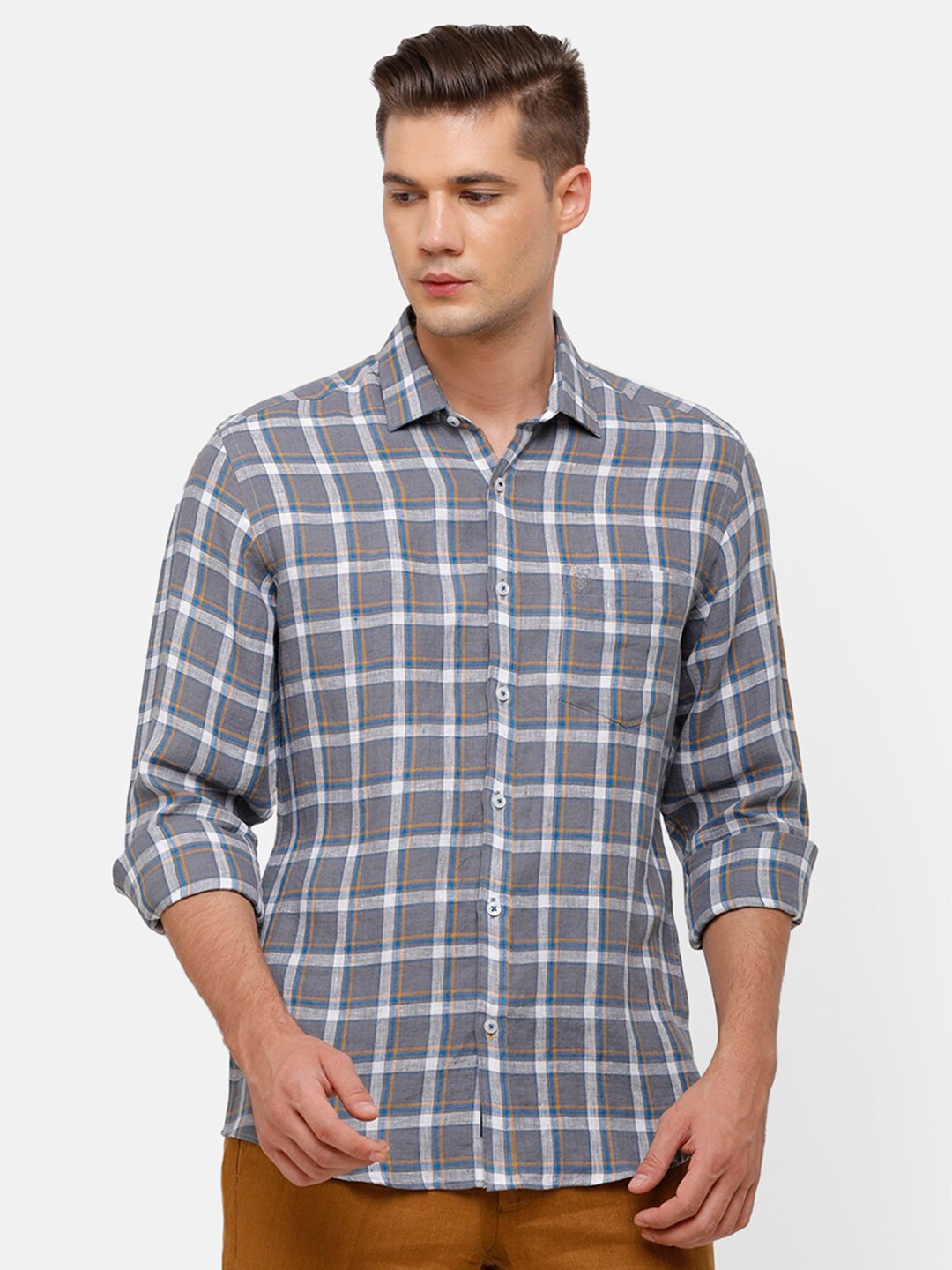 

Linen Club Men Grey Checked Casual Shirt