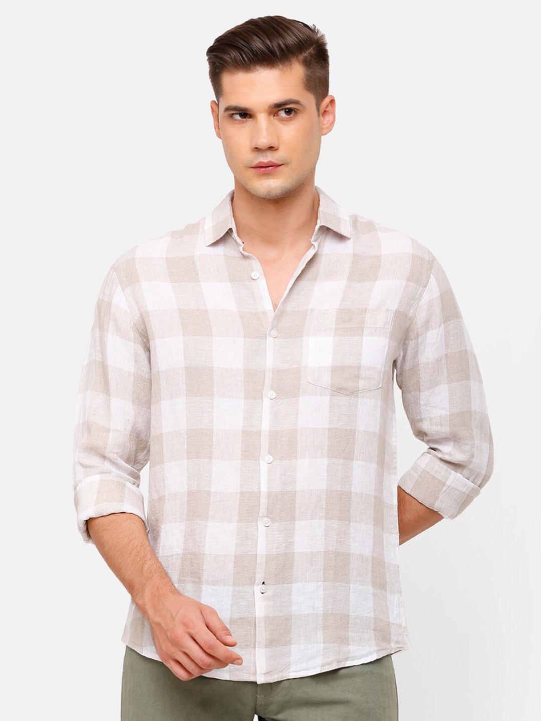 

Linen Club Men Beige Checked Casual Shirt