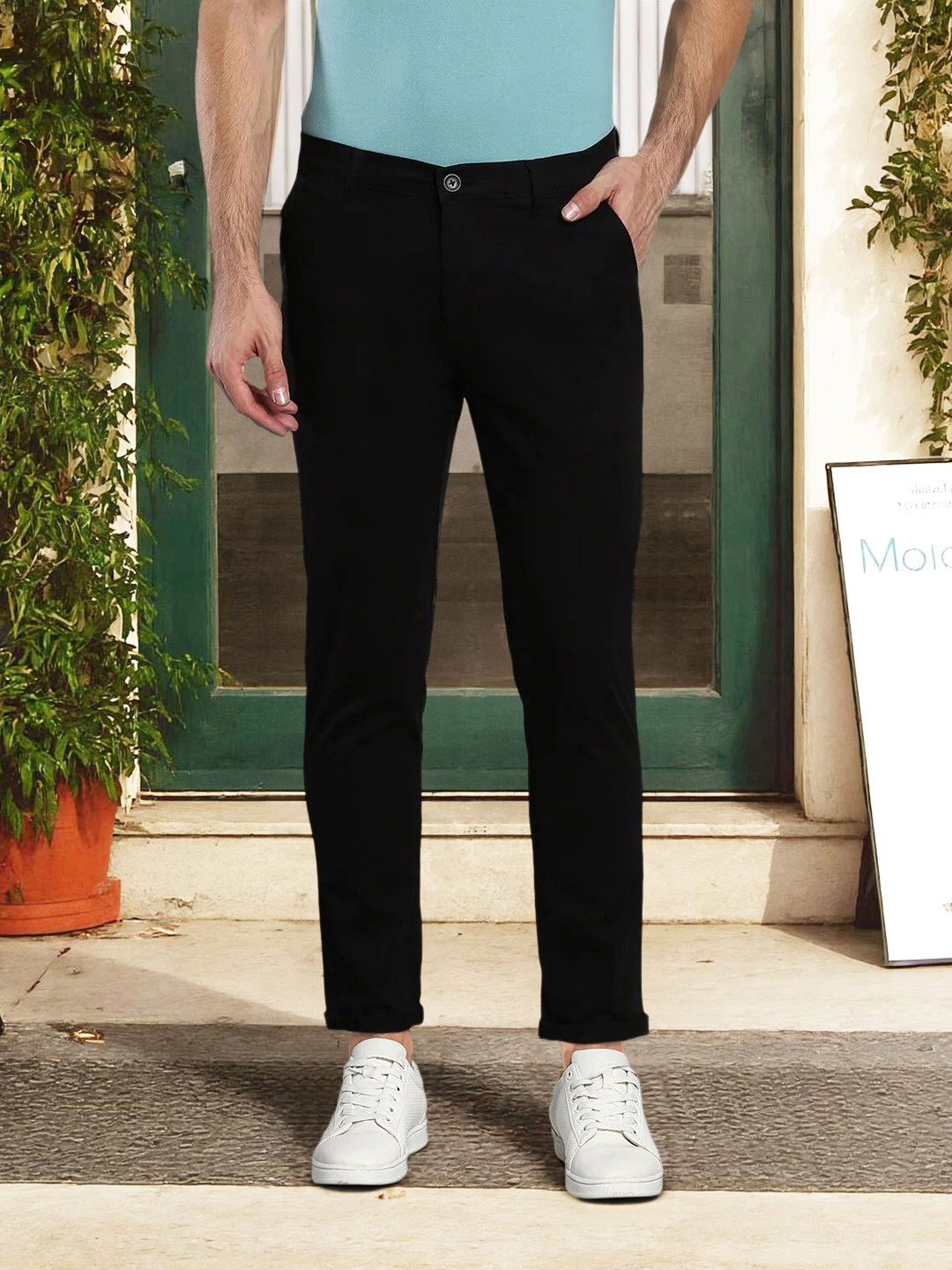 

Dennis Lingo Men Black Tapered Fit Cotton Chinos Trousers