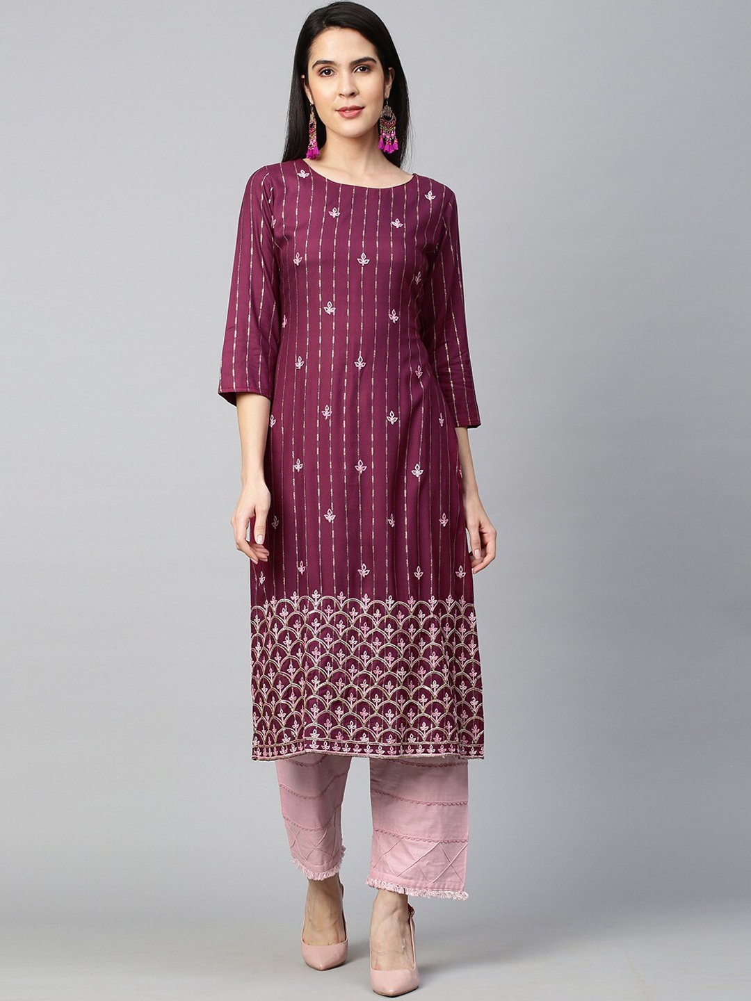 

FASHOR Women Purple & White Ethnic Motifs Embroidered Kurta