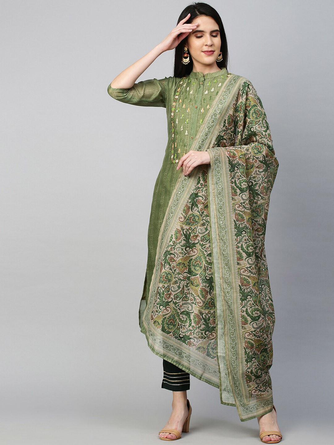 

FASHOR Women Green Paisley Yoke Design Chanderi Silk Chanderi Silk Anarkali Kurta