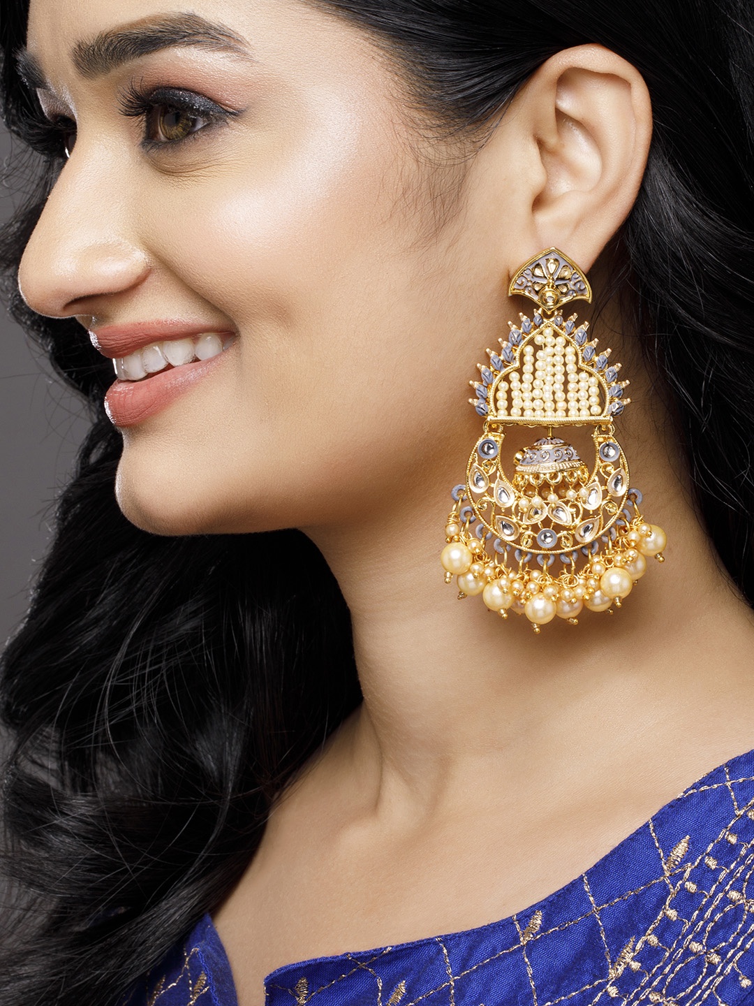 

Anouk Gold-Plated Crescent Shaped Chandbalis Earrings