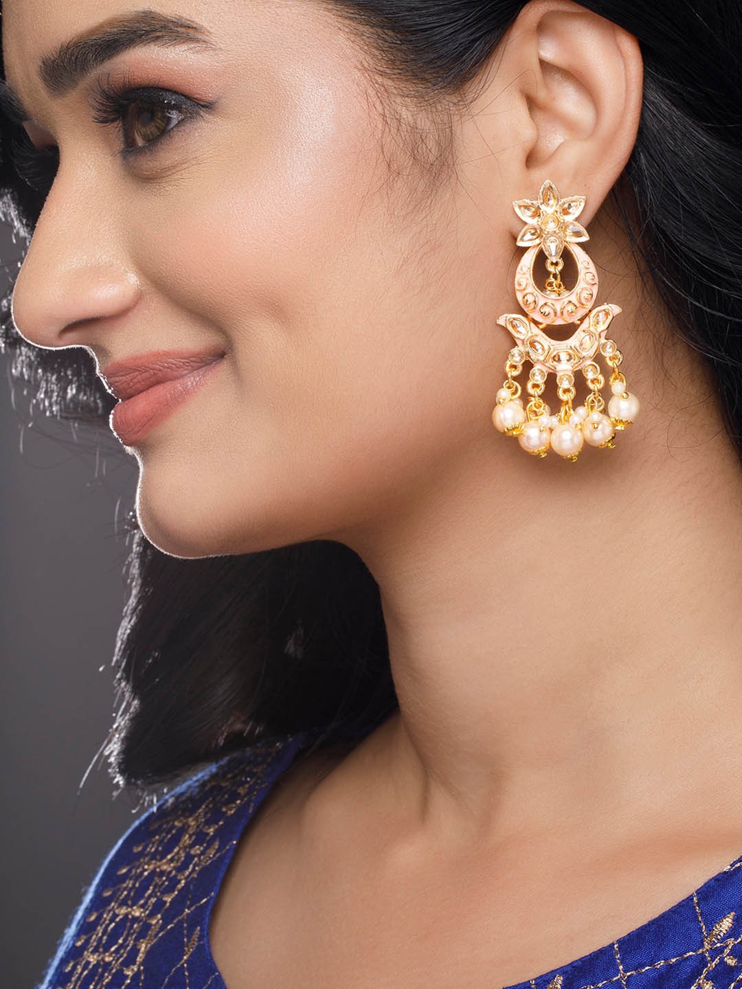 

Anouk Gold-Plated Crescent Shaped Chandbalis Earrings