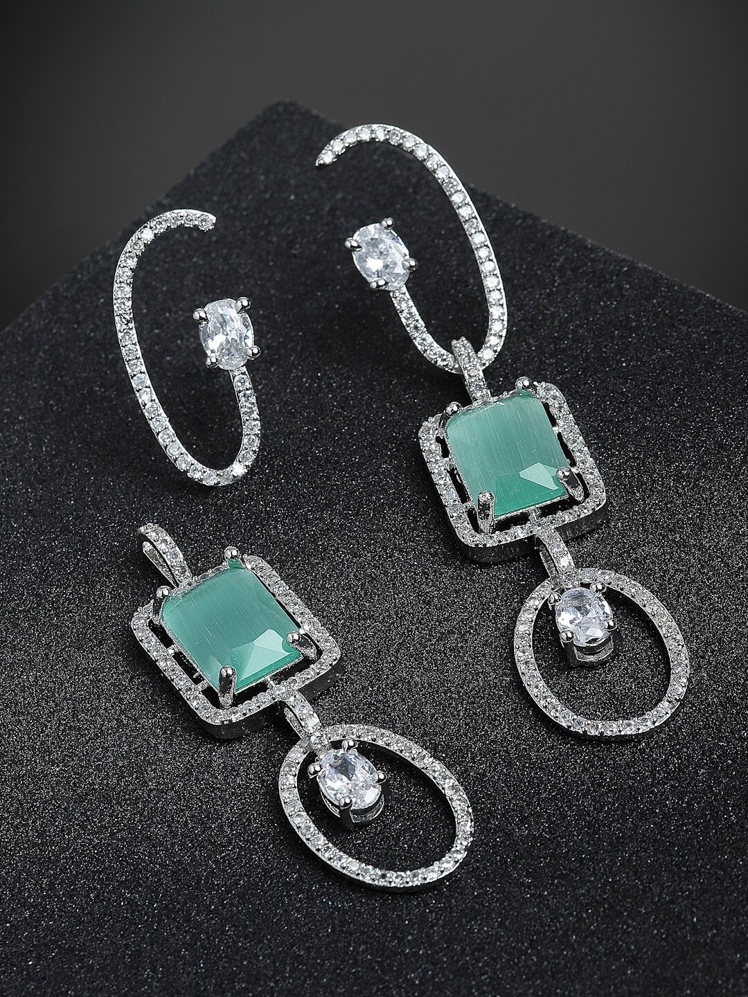 

ZENEME Sea Green Geometric Drop Earrings