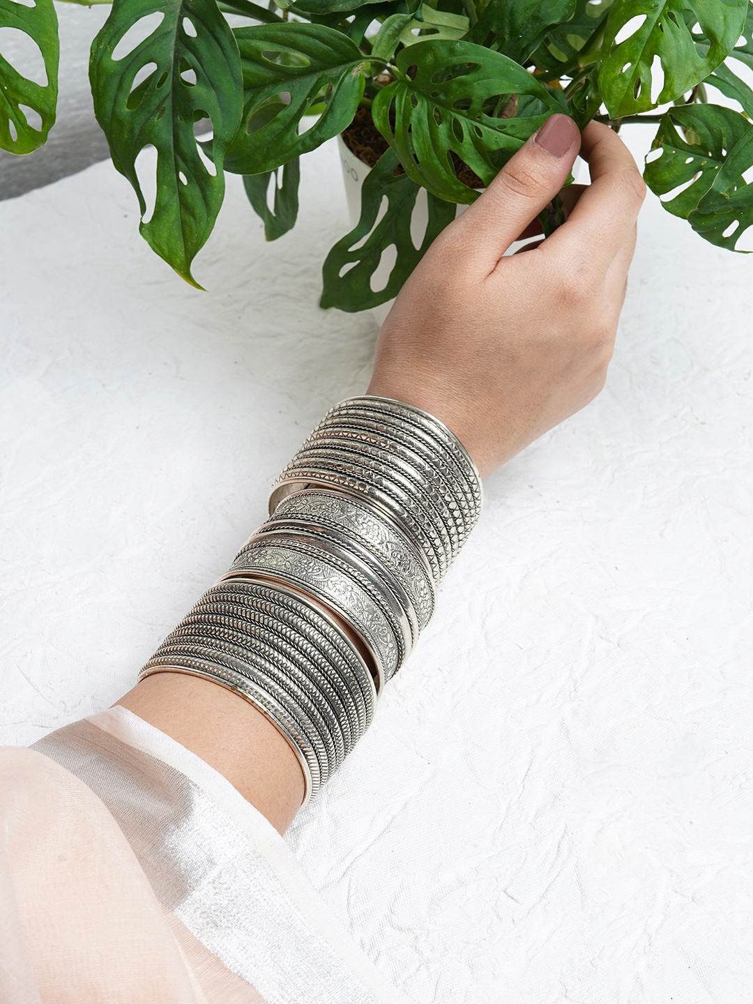 

TEEJH Women 3 Silver-Toned Silver-Plated Bangle-Style Bracelet