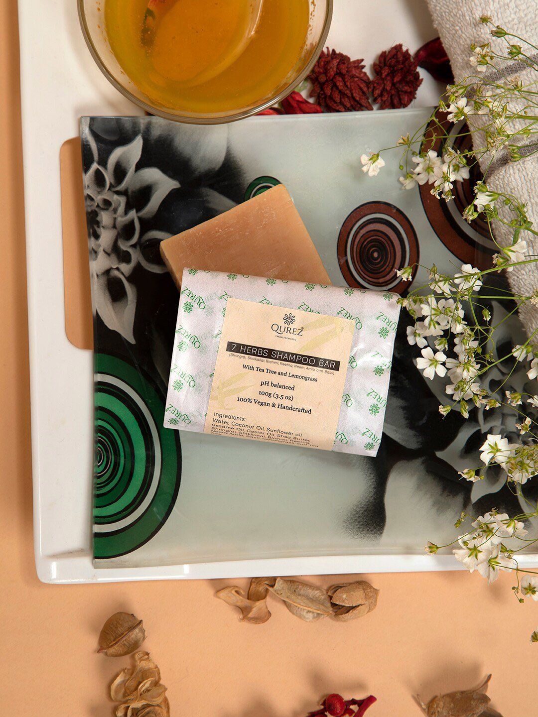 

QUREZ 7 Herbs Shampoo Bar with Tea Tree and Lemongrass - 100 g, Brown