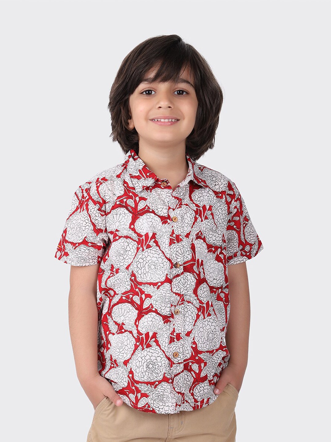 

Fabindia Boys Red Floral Printed Regular-Fit Casual Shirt
