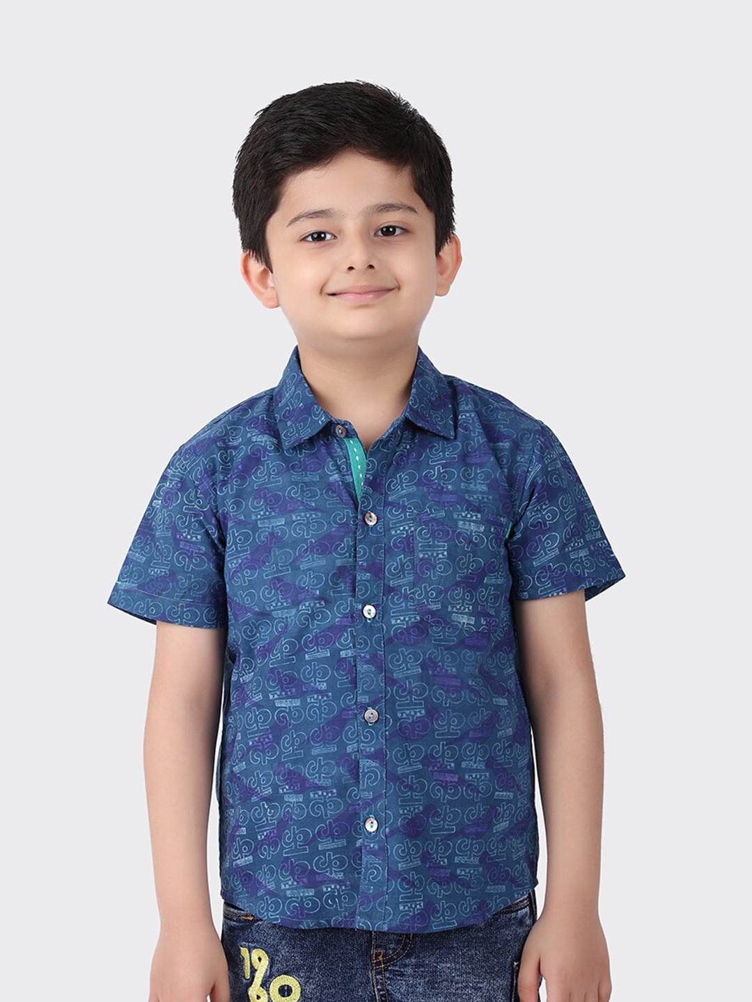 

Fabindia Boys Blue Printed Cotton Casual Shirt