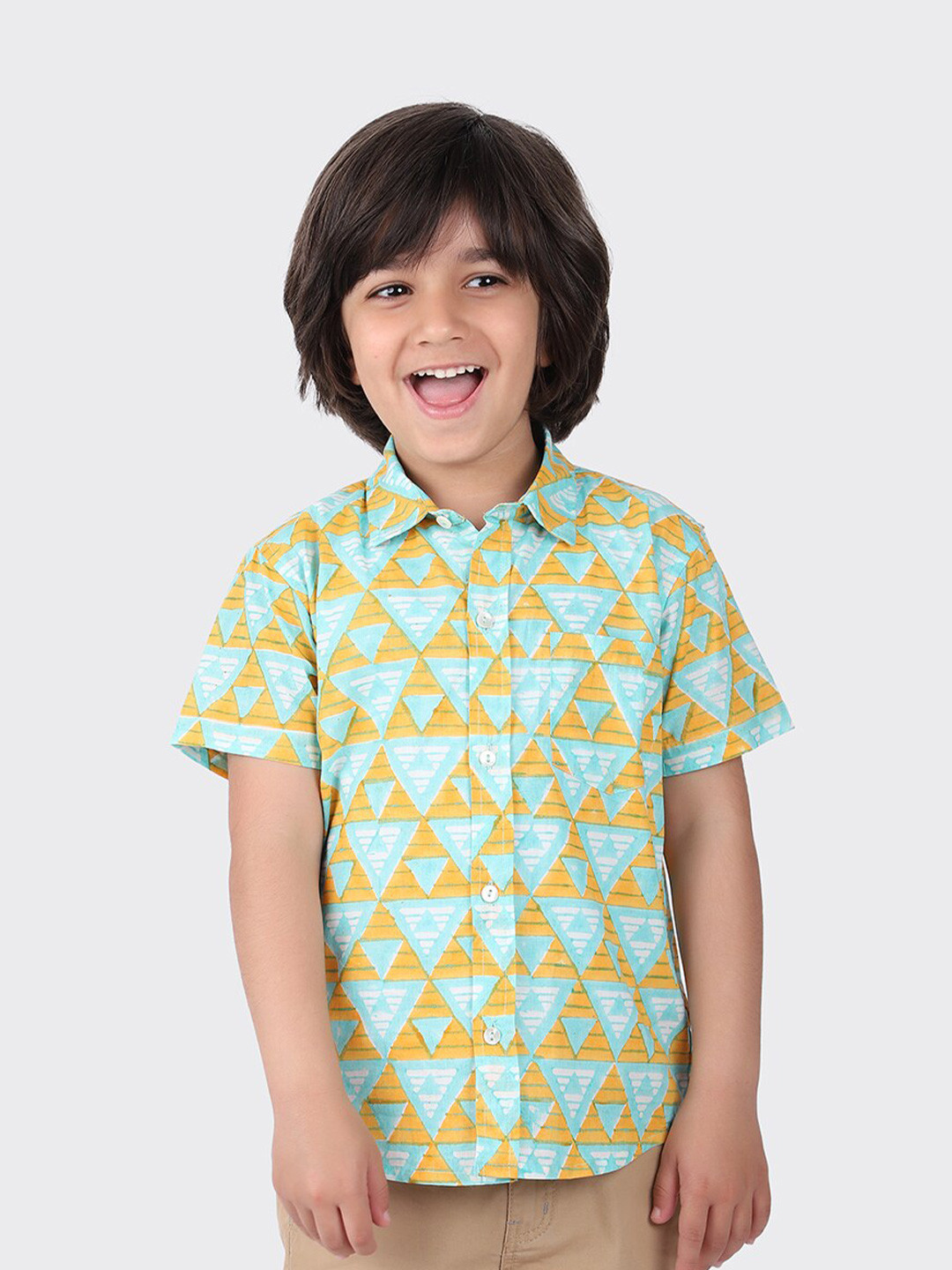 

Fabindia Boys Yellow Regular Fit Printed Cotton Casual Shirt