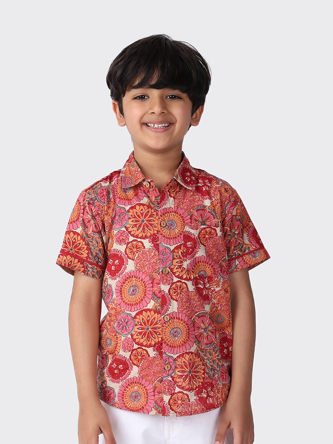 

Fabindia Boys Pink Floral Print Cotton Casual Shirt