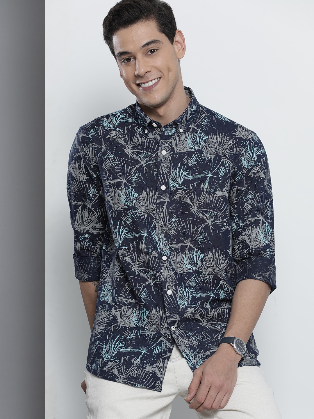 

Nautica Men Navy Blue Slim Fit Printed Casual Shirt