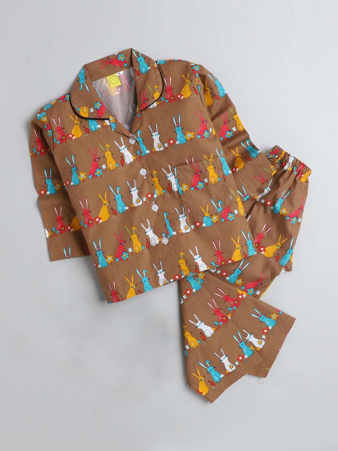 

The Magic Wand Unisex Kids Brown Printed Night suit