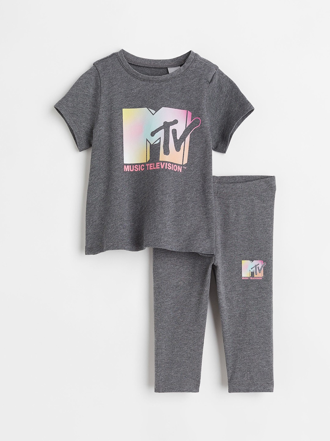 

H&M Girls Grey 2-piece Printed Set