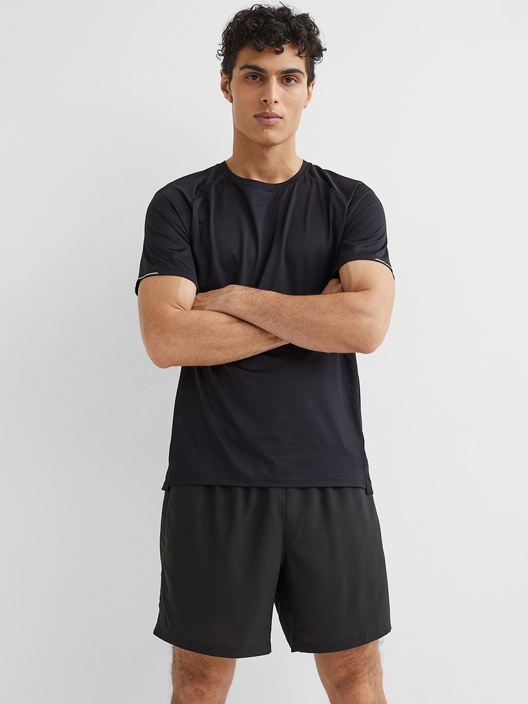 H&M Men Black Solid Fast-Drying Sports Shorts