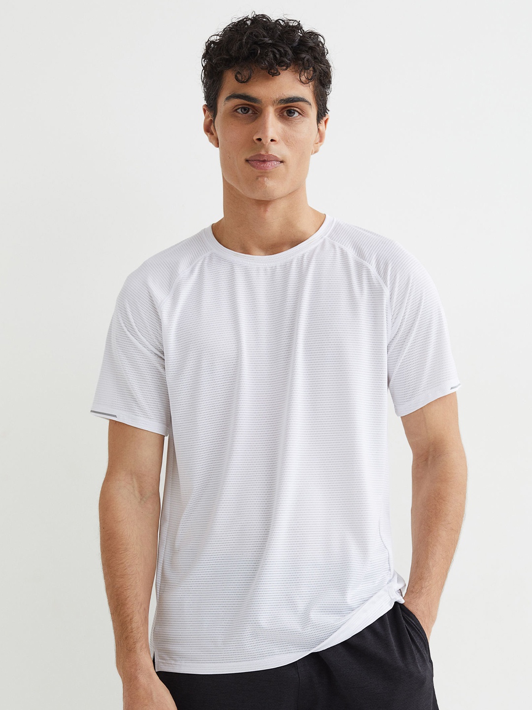 

H&M Men White Regular Fit Running Top