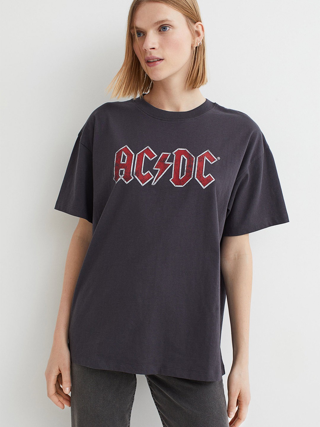 

H&M Women Charcoal Grey Oversized Printed Cotton T-shirt