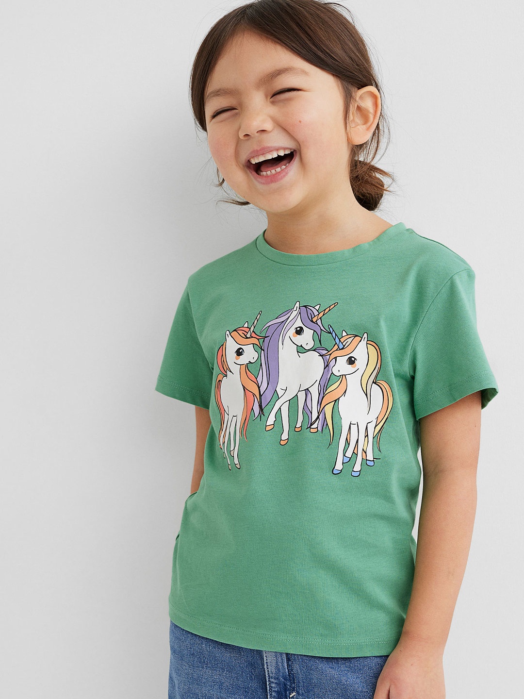 

H&M Girls Green Unicorn Printed T-shirt