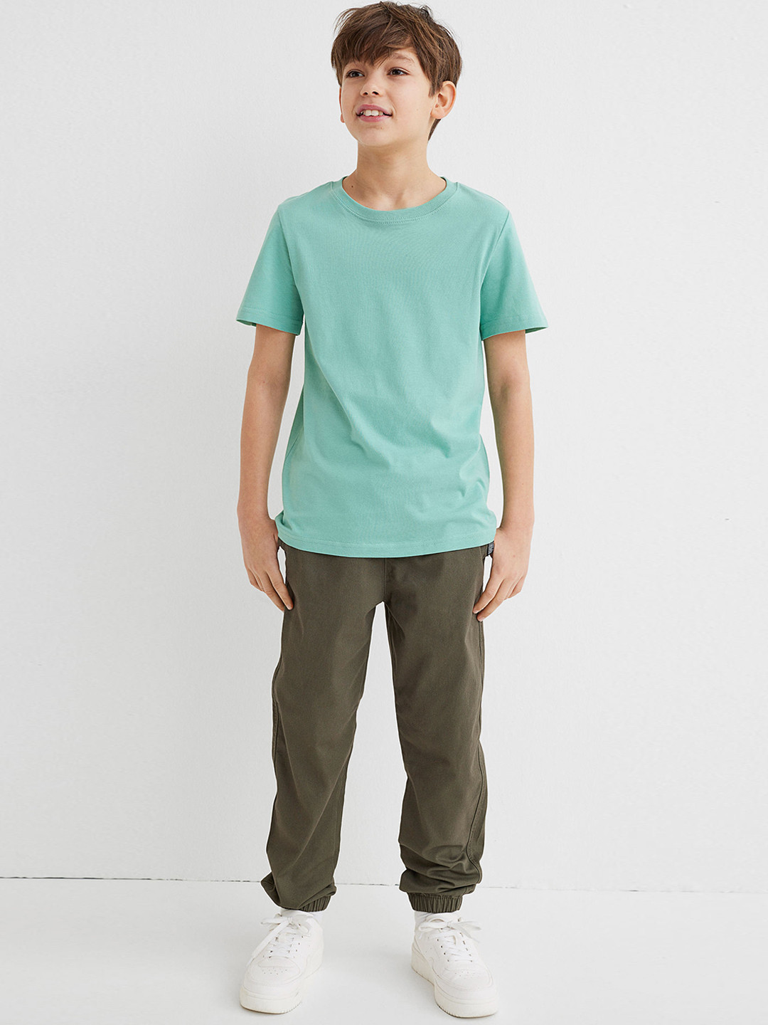 

H&M Boys Green Solid Cotton Twill Joggers