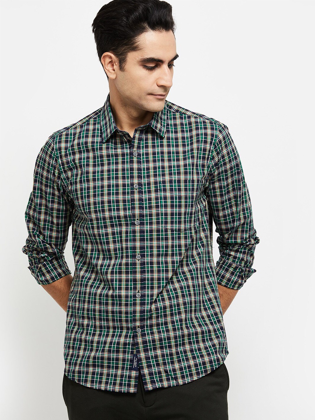 

max Men Green Tartan Checks Checked Cotton Casual Shirt