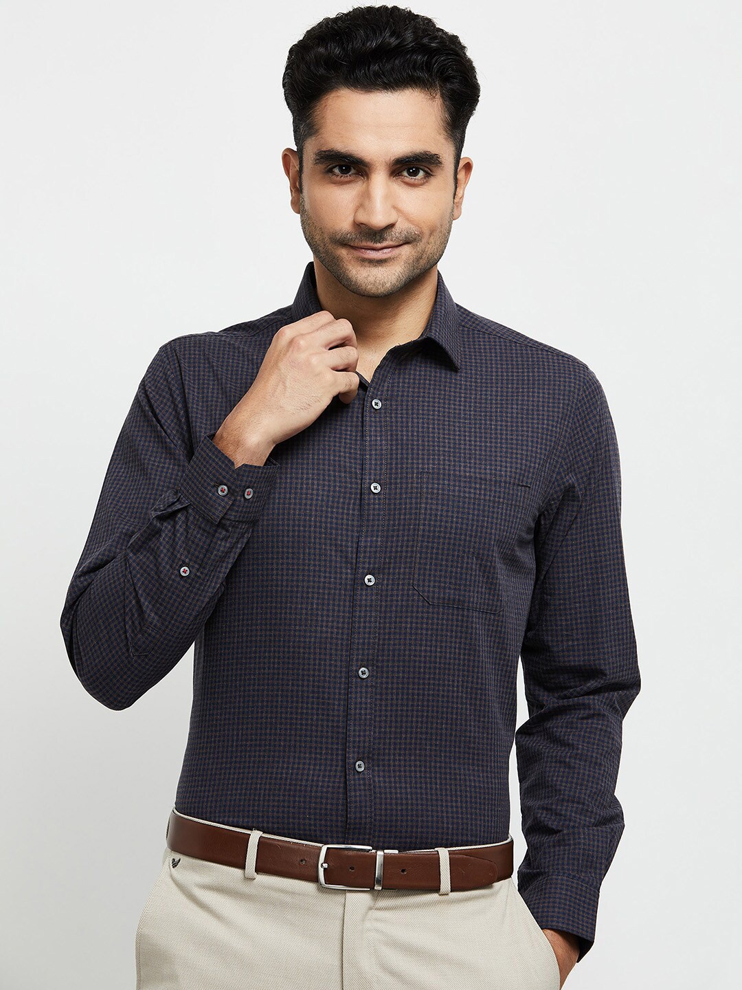 

max Men Brown Printed Regular Fit Cotton Casual Shirt