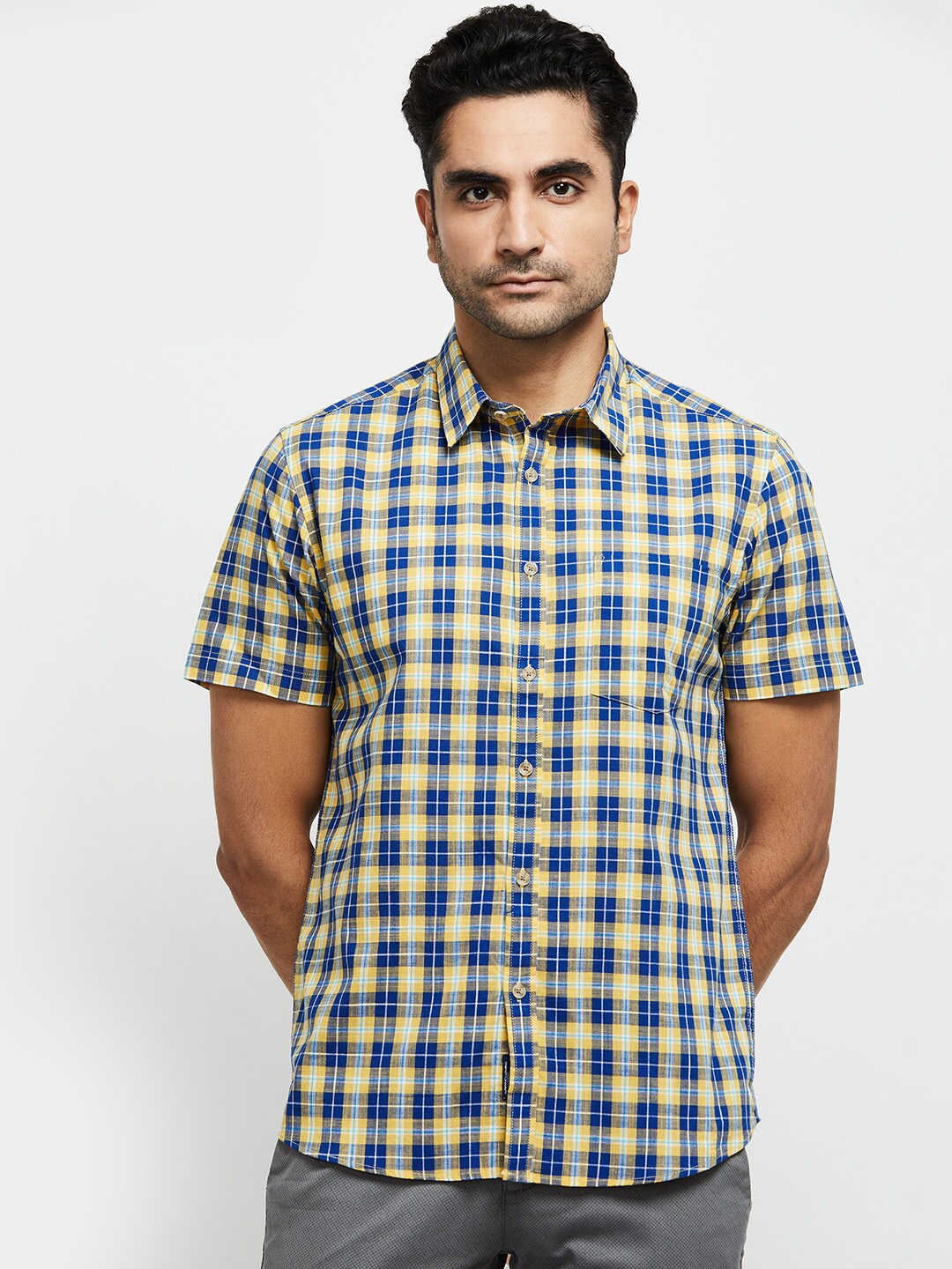

max Men Yellow Checked Cotton Casual Shirt
