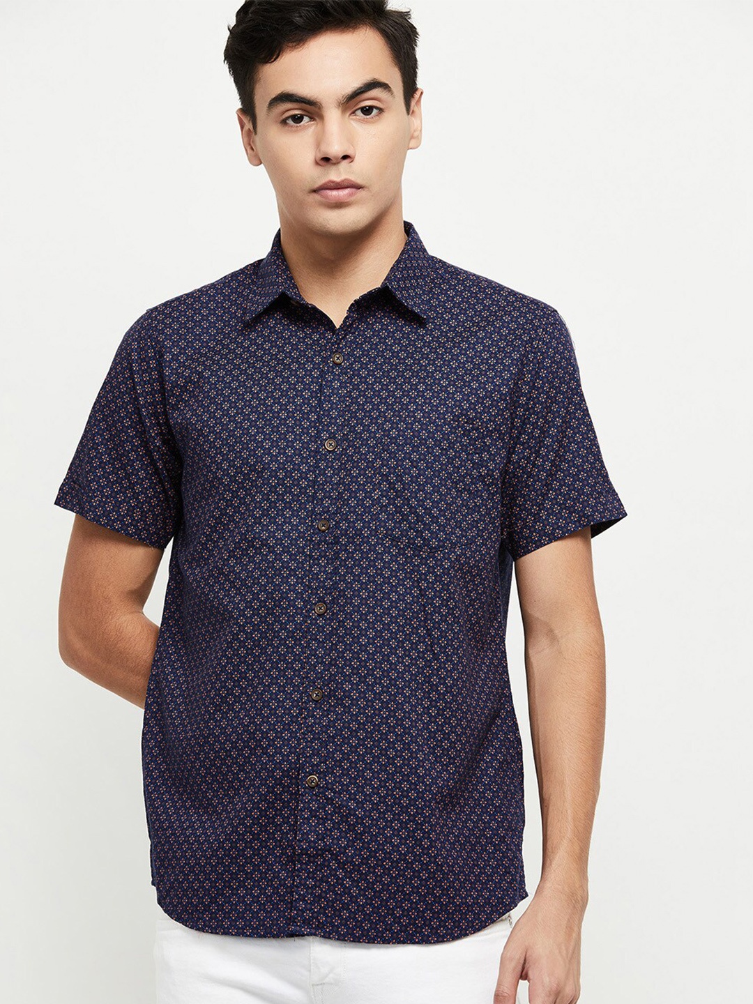 

max Men Navy Blue Printed Cotton Casual Shirt