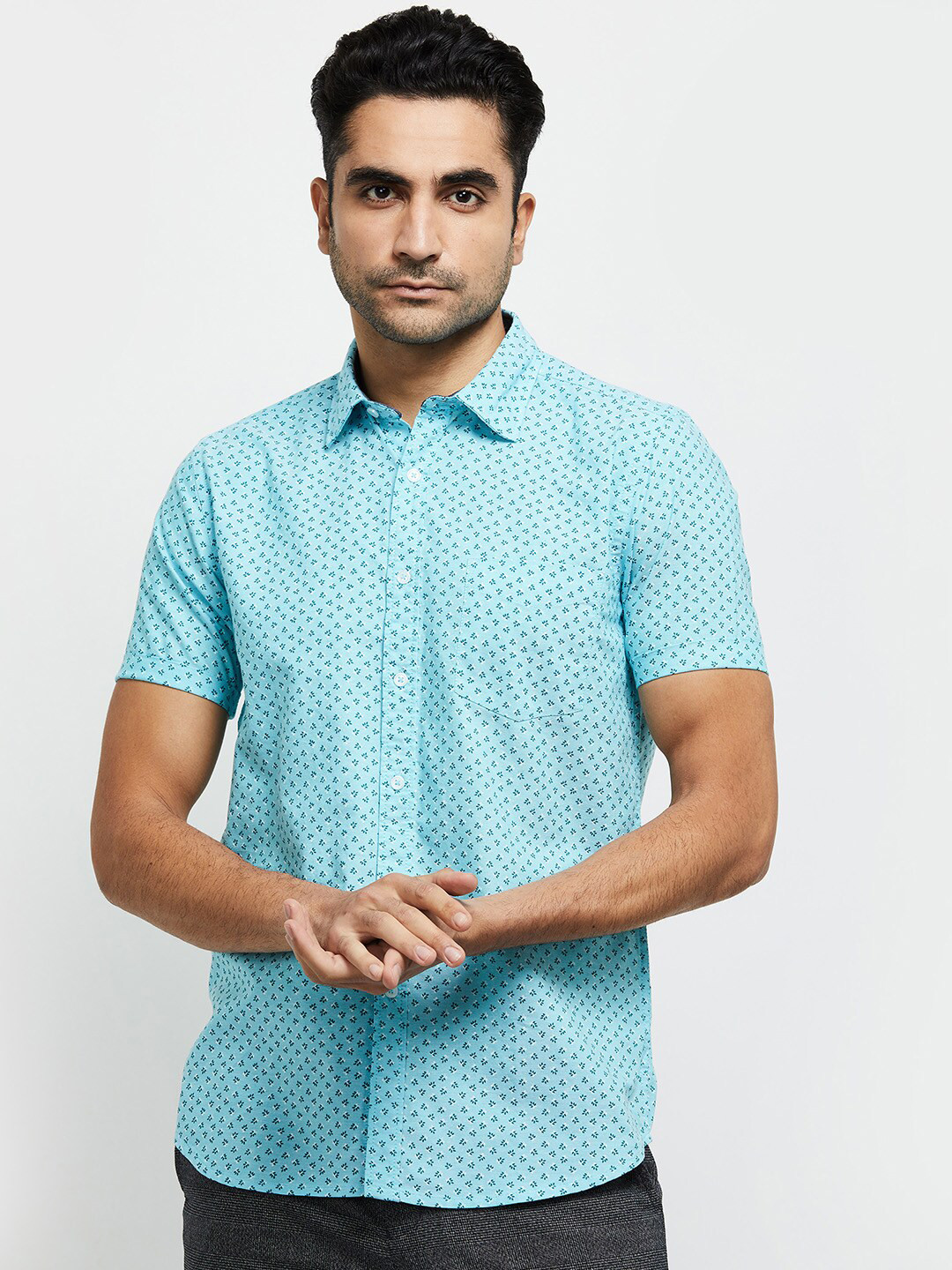 

max Men Green Micro Ditsy Printed Cotton Casual Shirt