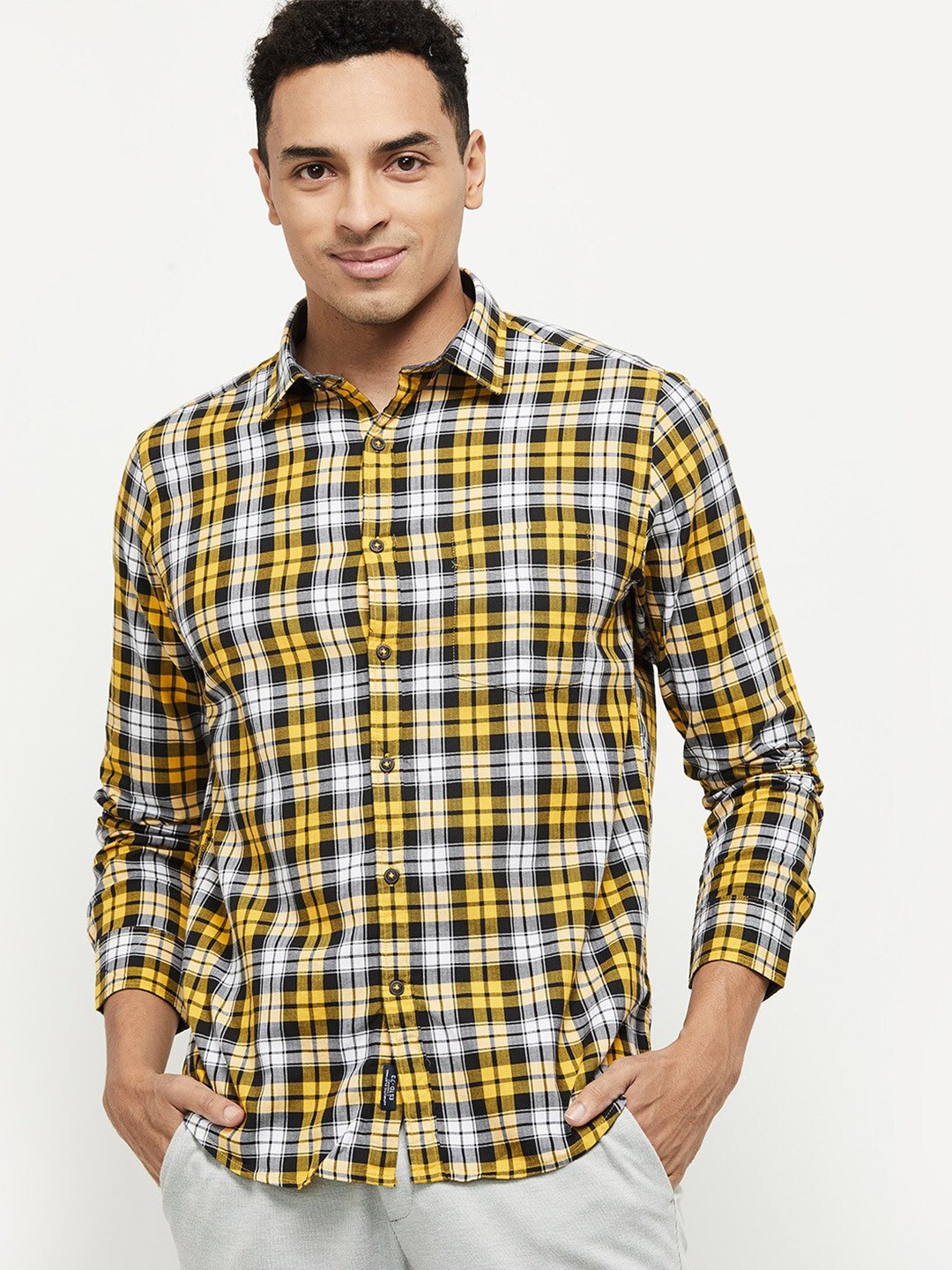 

max Men Yellow Tartan Checks Cotton Casual Shirt