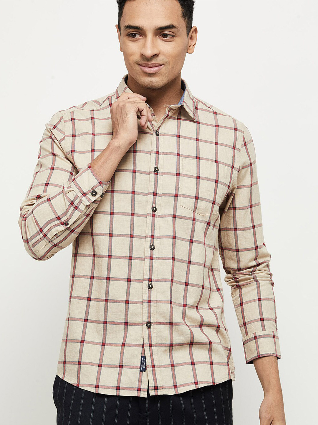 

max Men Beige & Red Checked Pure Cotton Casual Shirt