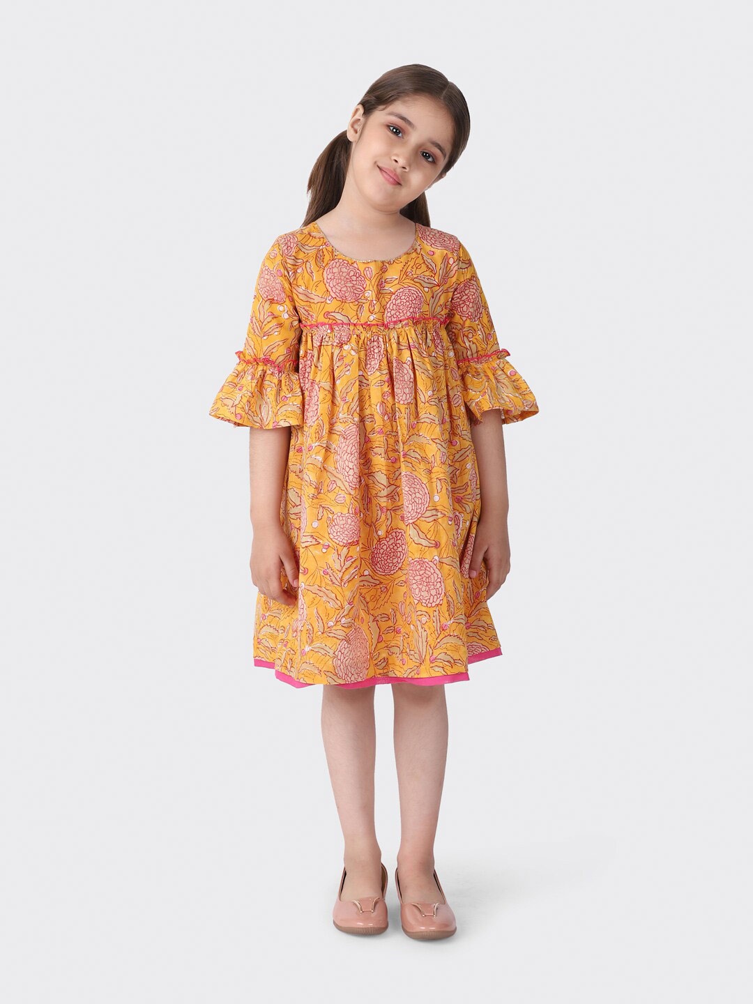 

Fabindia Girls Yellow Floral Printed Cotton A-Line Dress