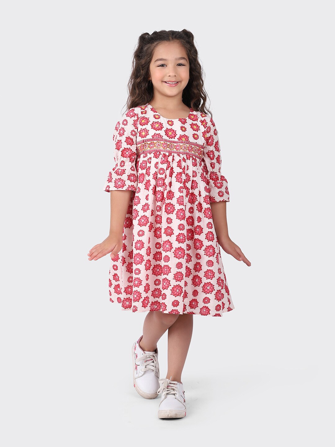

Fabindia Girls Pink Floral A-Line Printed Cotton Dress