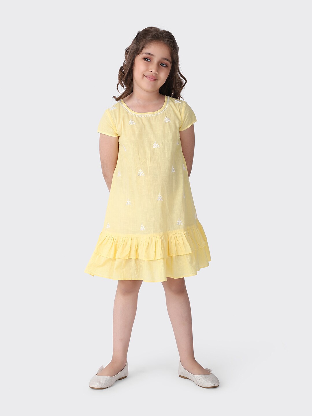 

Fabindia Girls Yellow & White Floral Cotton Drop-Waist Dress