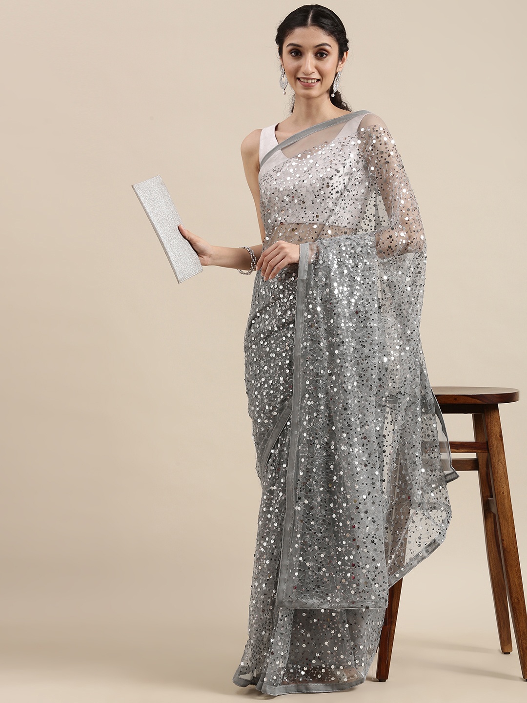 

VASTRANAND Grey Embellished Sequinned Net Saree