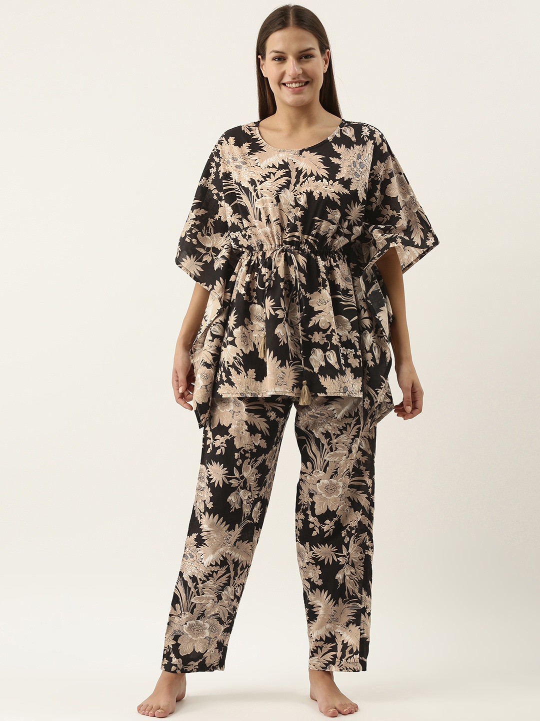 

SANSKRUTIHOMES Women Black & Beige Printed Cotton Night suit