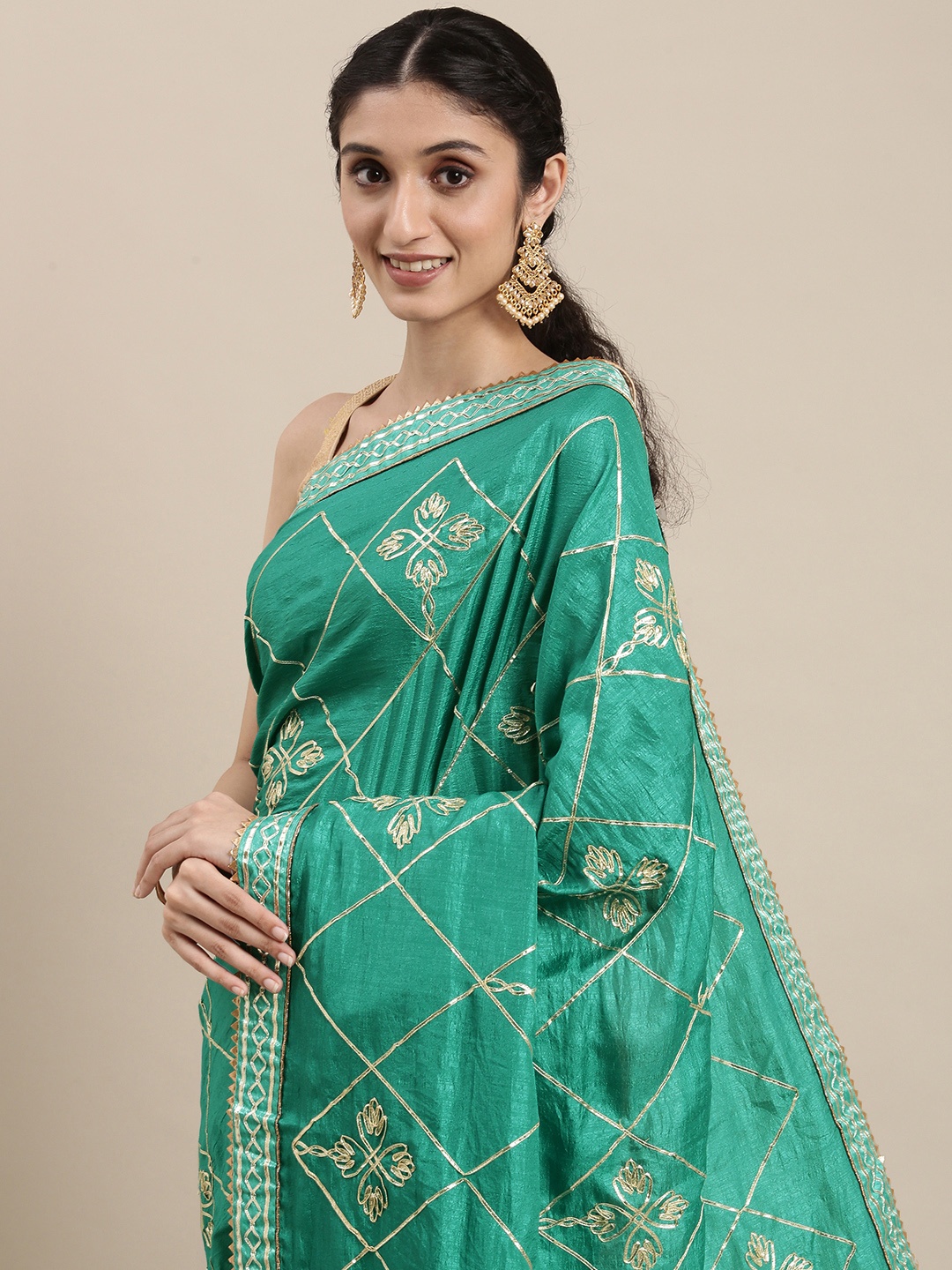 

VASTRANAND Sea Green & Golden Ethnic Motifs Gotta Patti Art Silk Saree