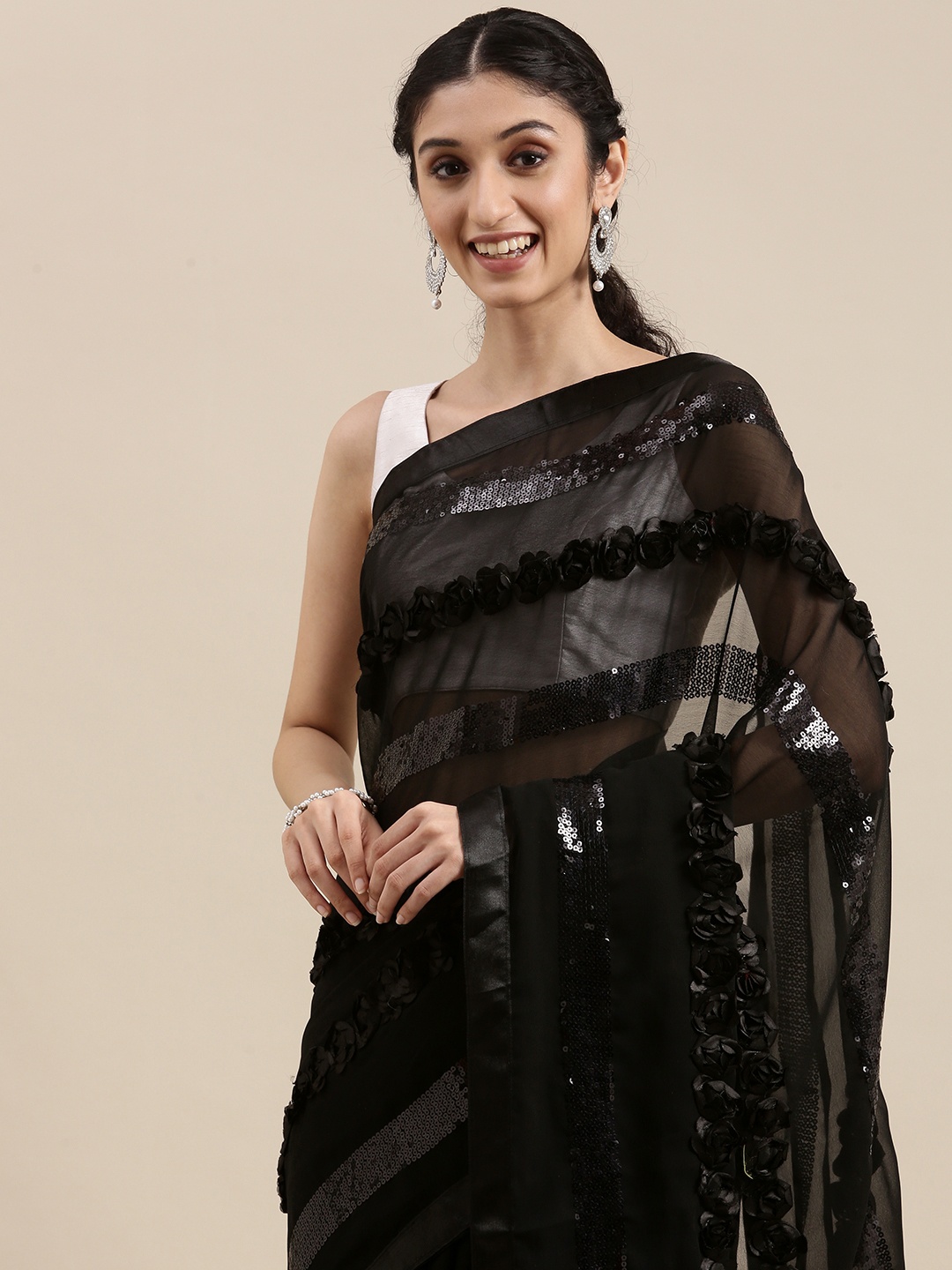 

VASTRANAND Black Embellished Sequinned Saree