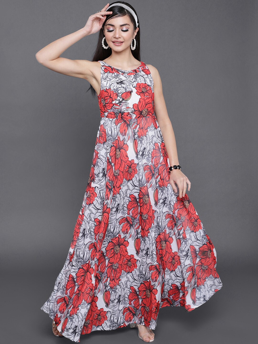 

saubhagya Women White & Red Floral Printed Maxi Dress