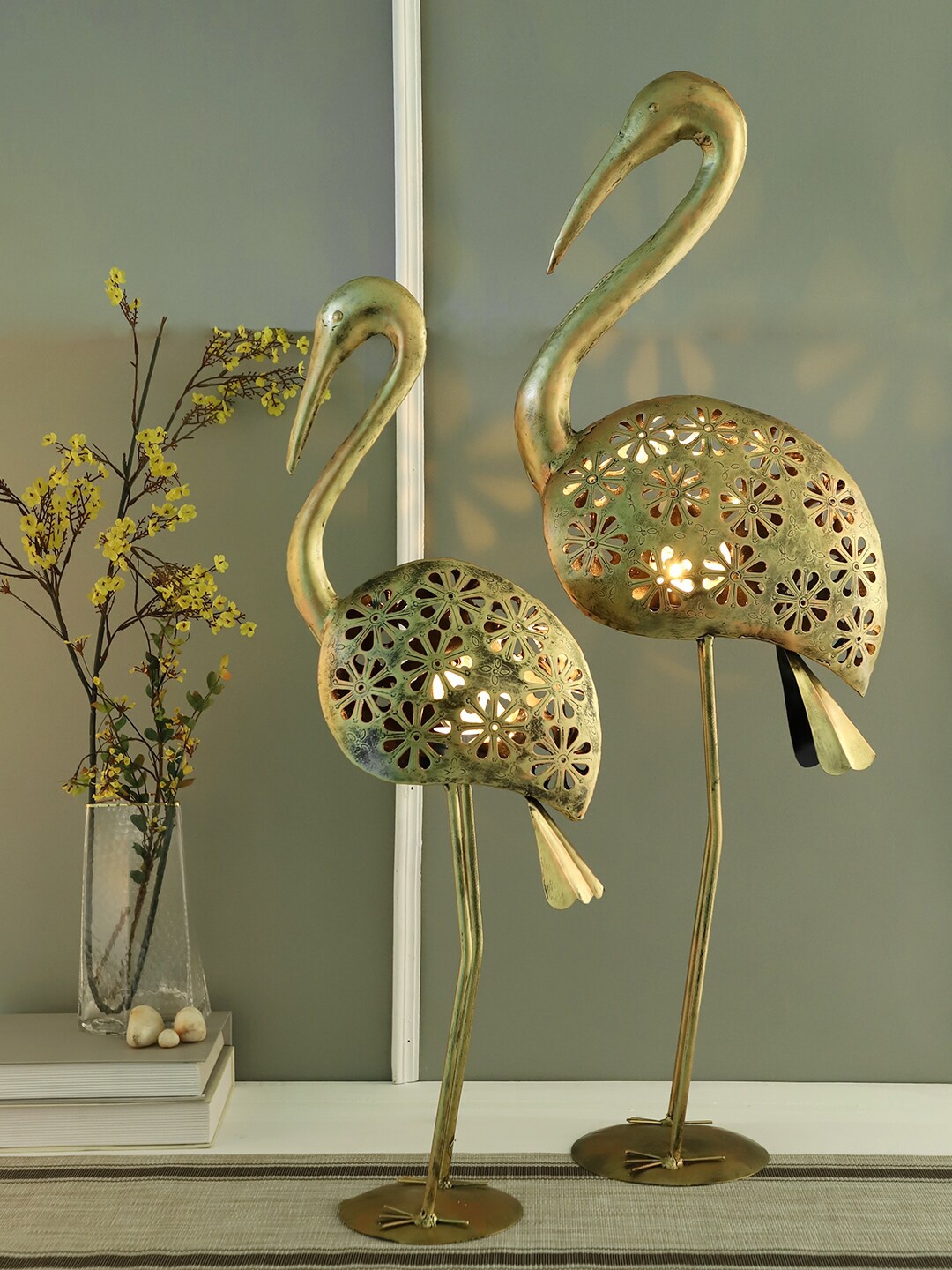 

Aapno Rajasthan Gold-Toned Set of 2 Heron-Shaped Candle Holders
