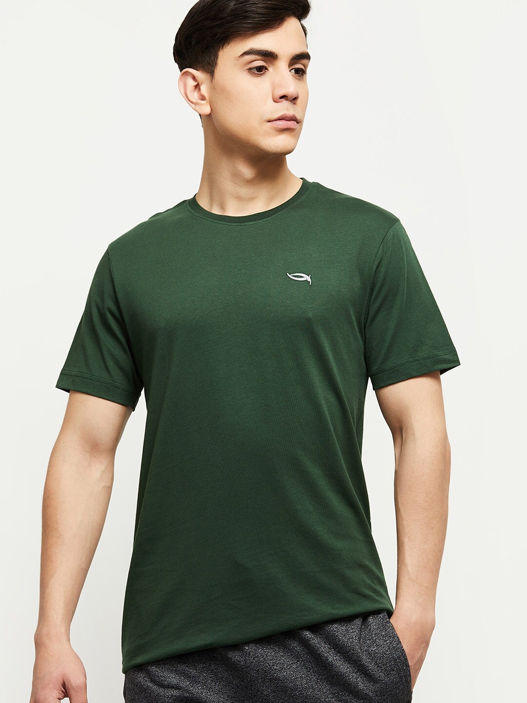 

max Men Olive-Green Solid Pure Cotton Lounge T-Shirt
