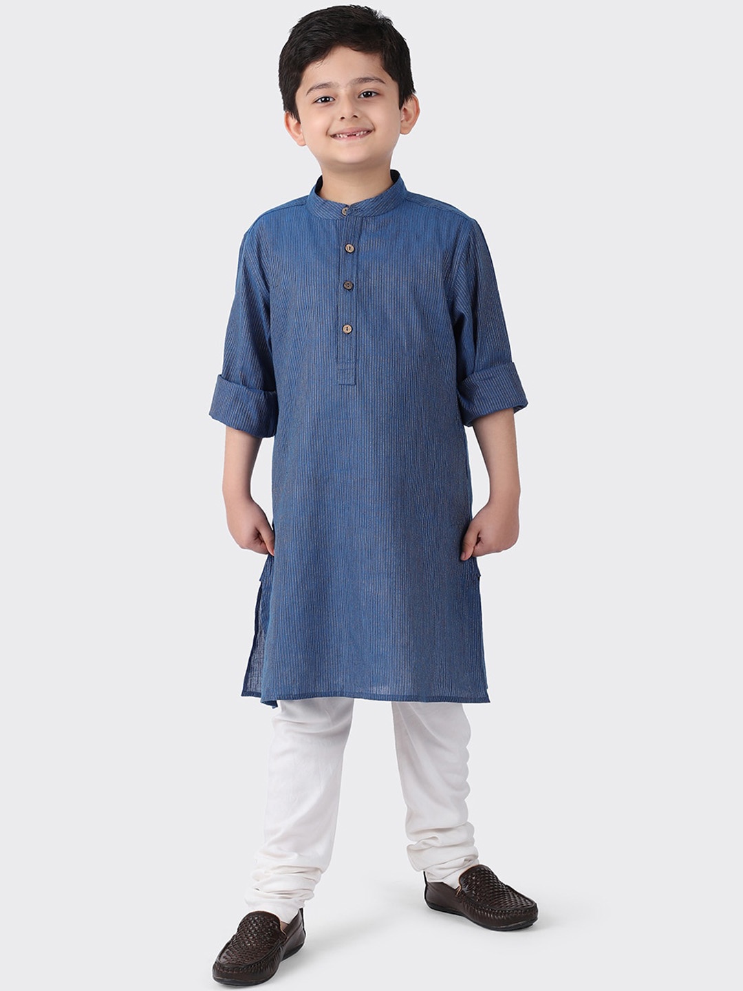 

Fabindia Boys Blue Woven Design Cotton Kurta
